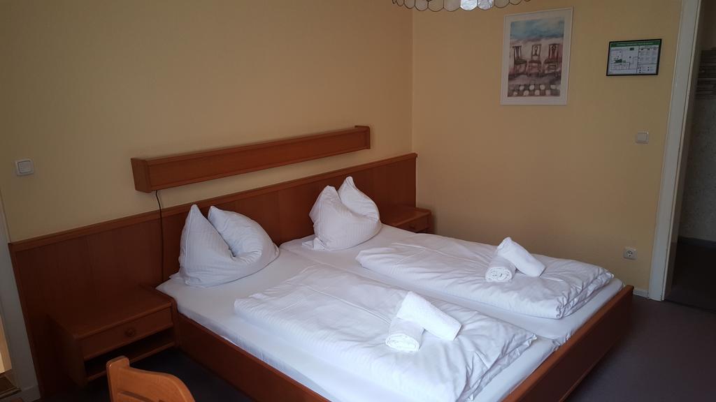 Hotel Ratskeller Luchow Room photo